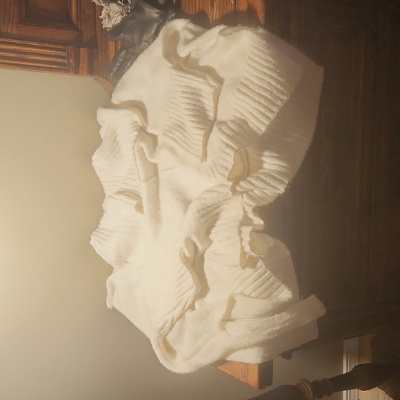 Sweater - Picture 3 of 5